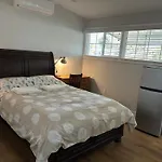San Diego Homestay Master Room